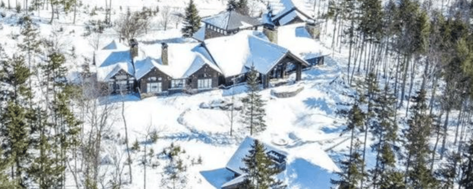 Ce luxueux manoir à vendre au Mont-Tremblant est à faire rêver