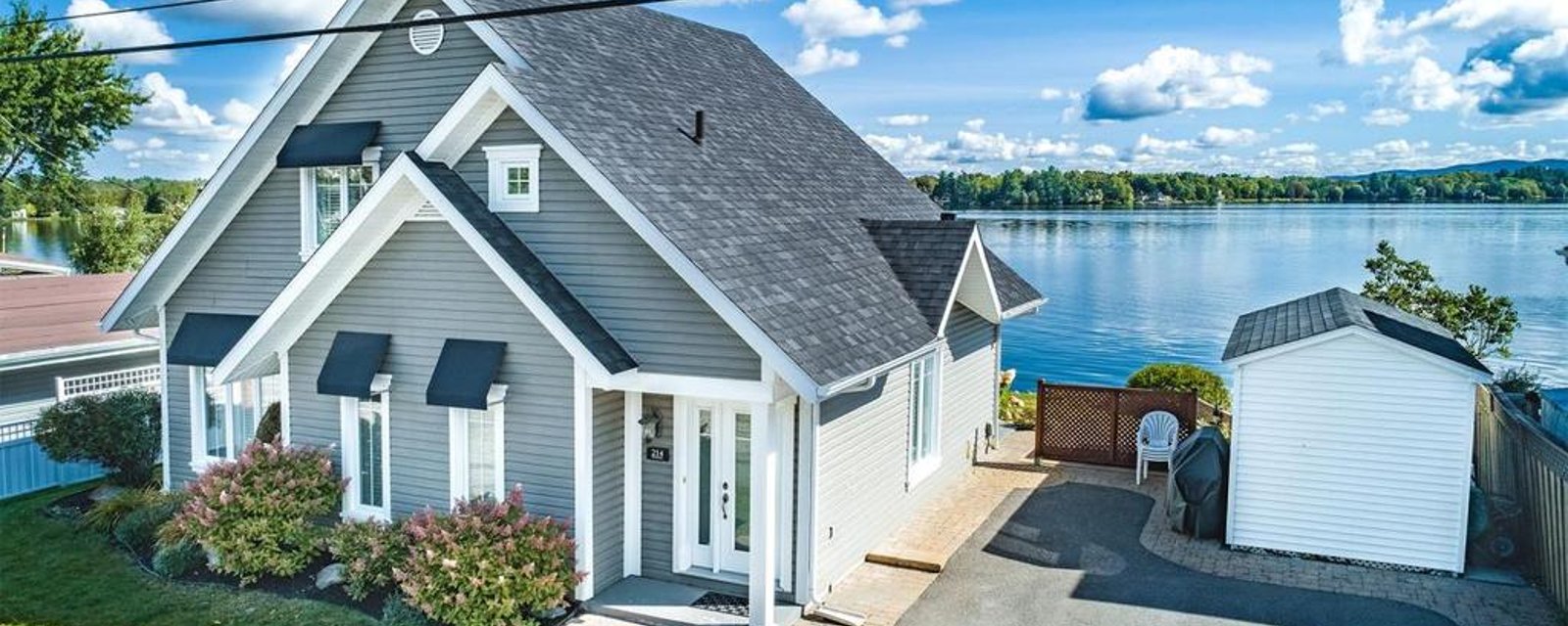 Superbe maison dotée d’une petite plage privée