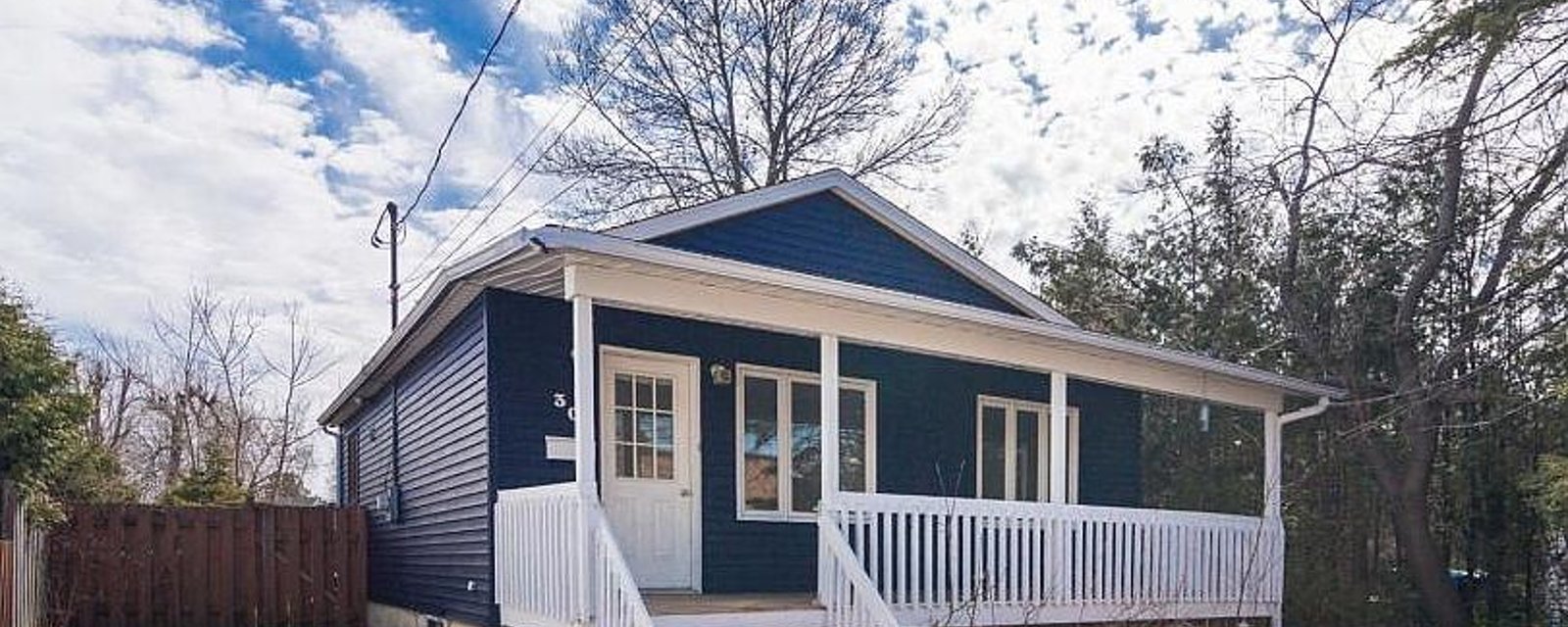 Jolie maisonnette rénovée et abordable bénéficiant d'une localisation idéale à 30 mins de Montréal