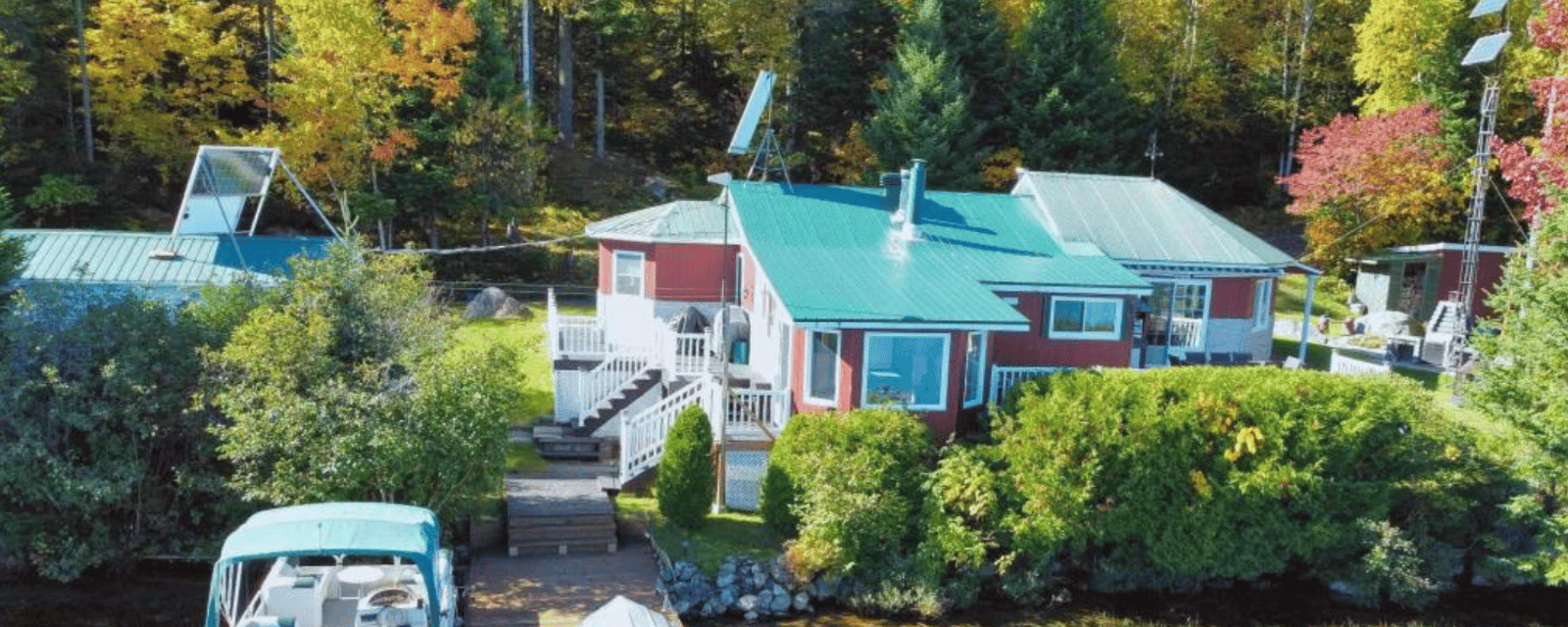 Coquet chalet 4 saisons sur le bord de l'eau