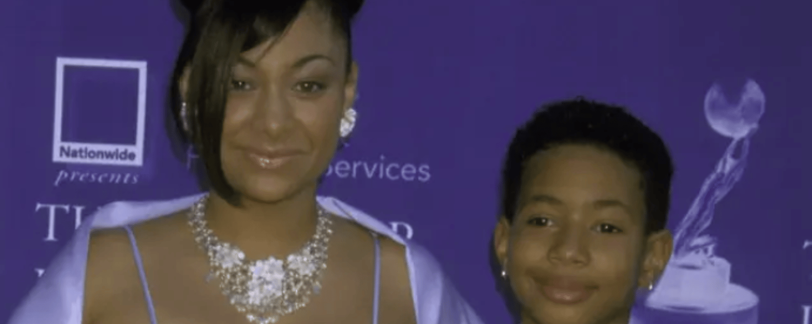 Raven-Symoné annonce le décès de son petit frère