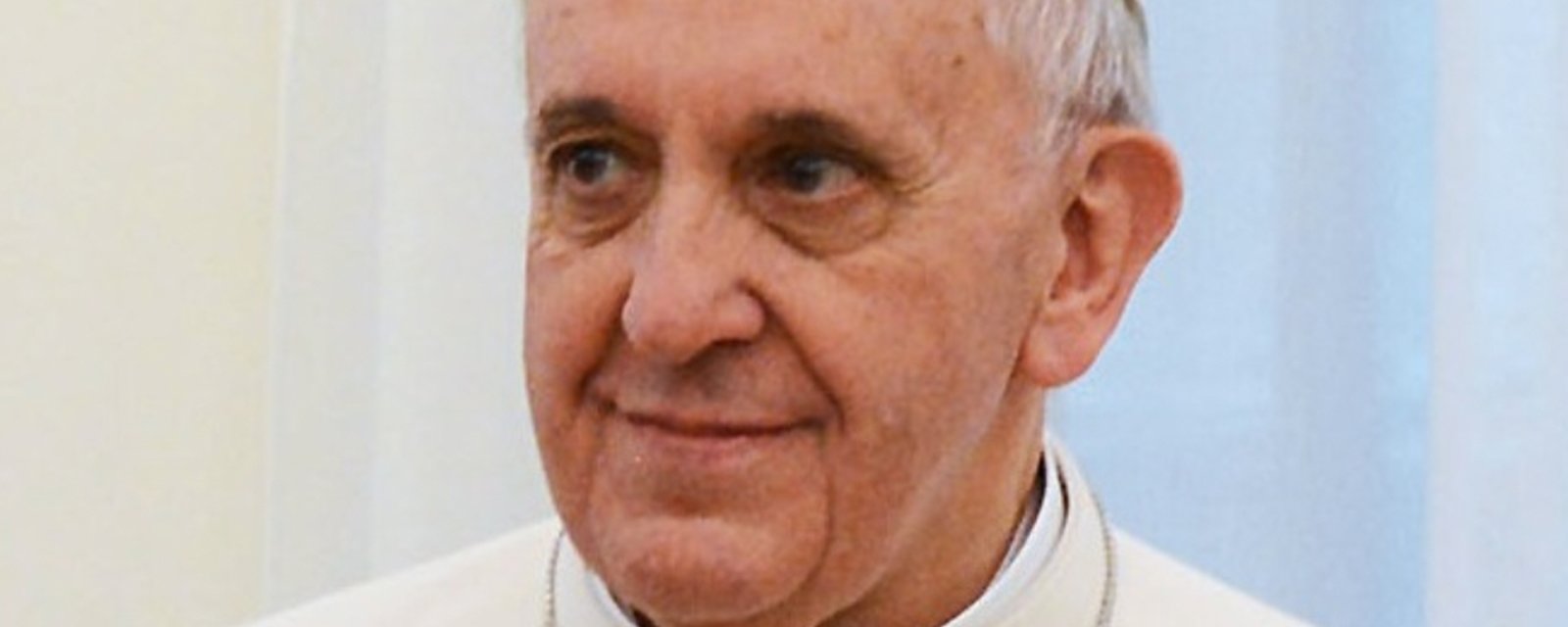 On en sait davantage sur l'état de santé du pape François et ce n'est pas rassurant