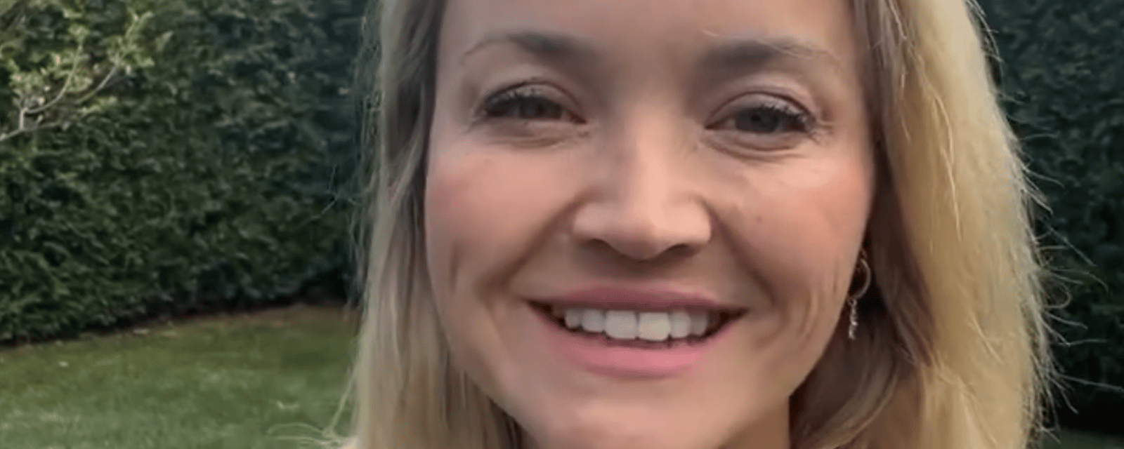 Julie Ringuette est pratiquement impossible à reconnaître avec son ...