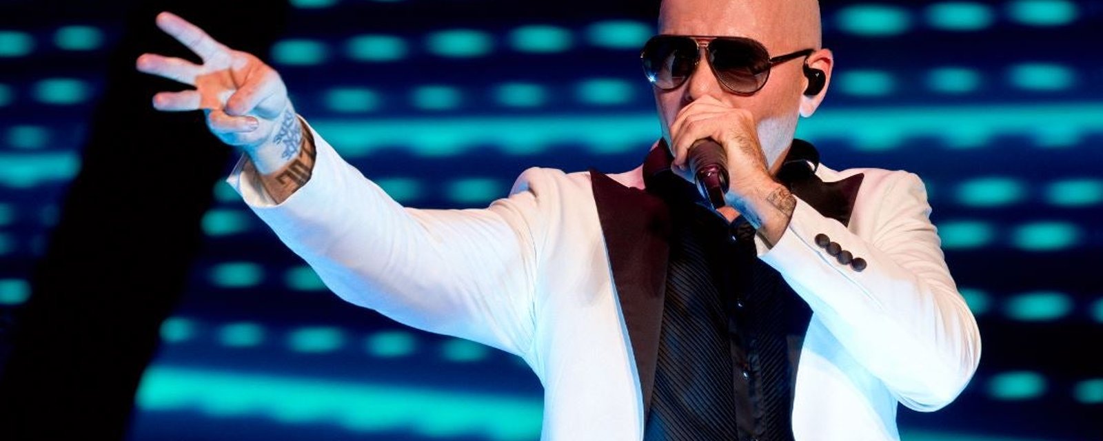 Plusieurs spectateurs indignés font connaître le fond de leur pensée suite à l'annulation du show de Pitbull