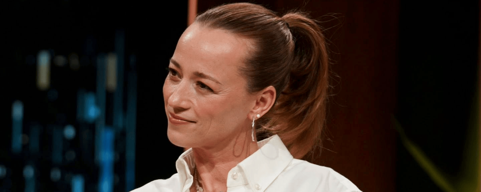 Karine Vanasse dévoile pourquoi elle a décidé d'exposer sa relation amoureuse au grand jour