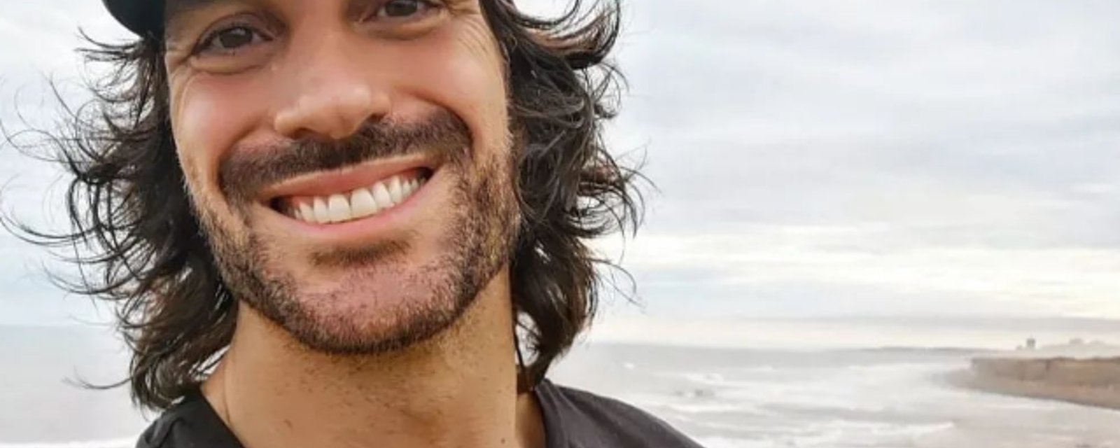 L'humoriste Mathieu Cyr souligne une importante journée - Monde de Stars
