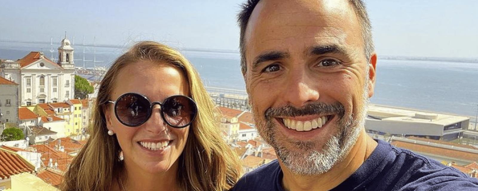 Sébastien Benoît partage une adorable photo avec sa femme et son fils pour l'Action de grâce