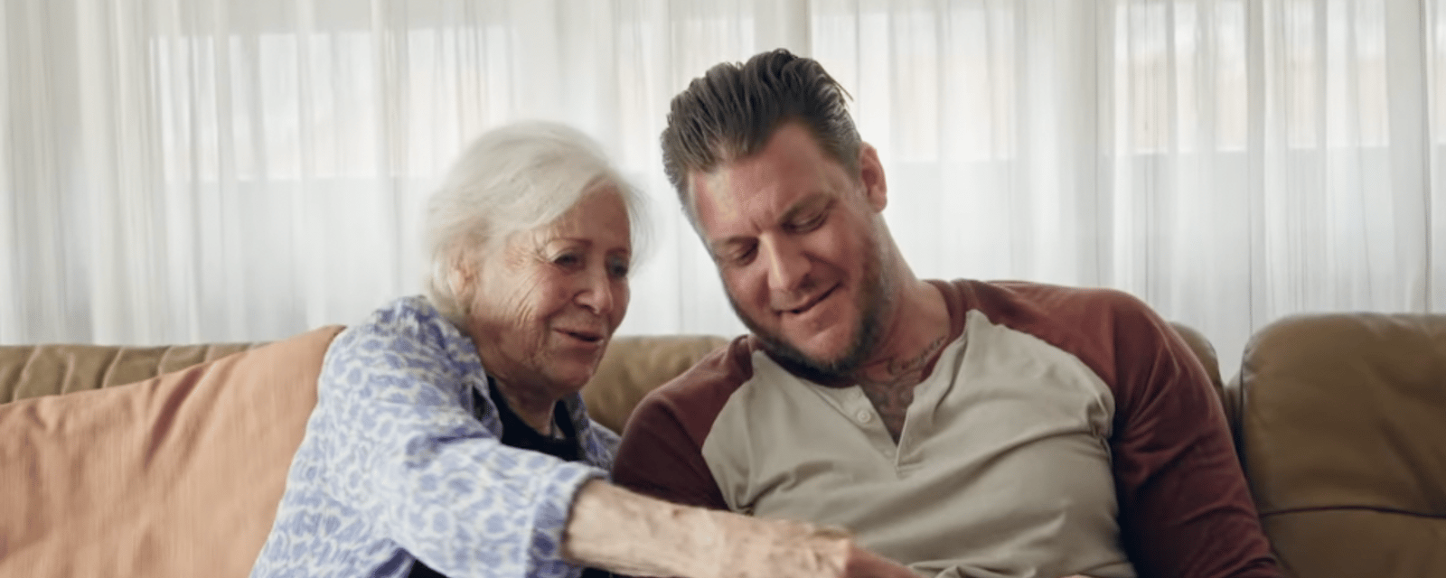 Mathieu Baron vit un moment touchant avec sa grand-mère 