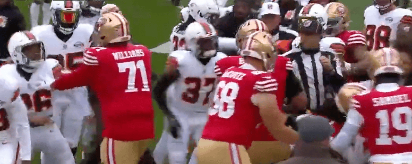 49ers, Browns players fight before their game! 