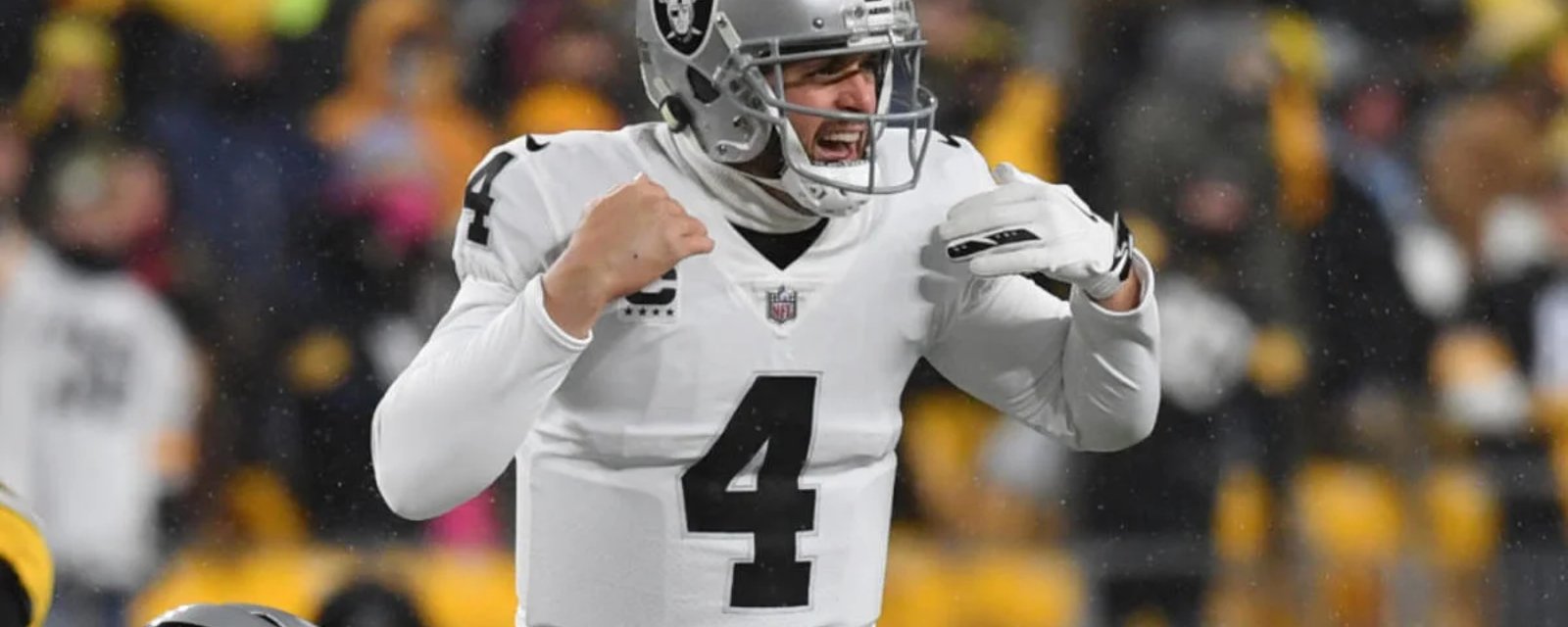 JUST IN: Raiders officially bench Derek Carr 