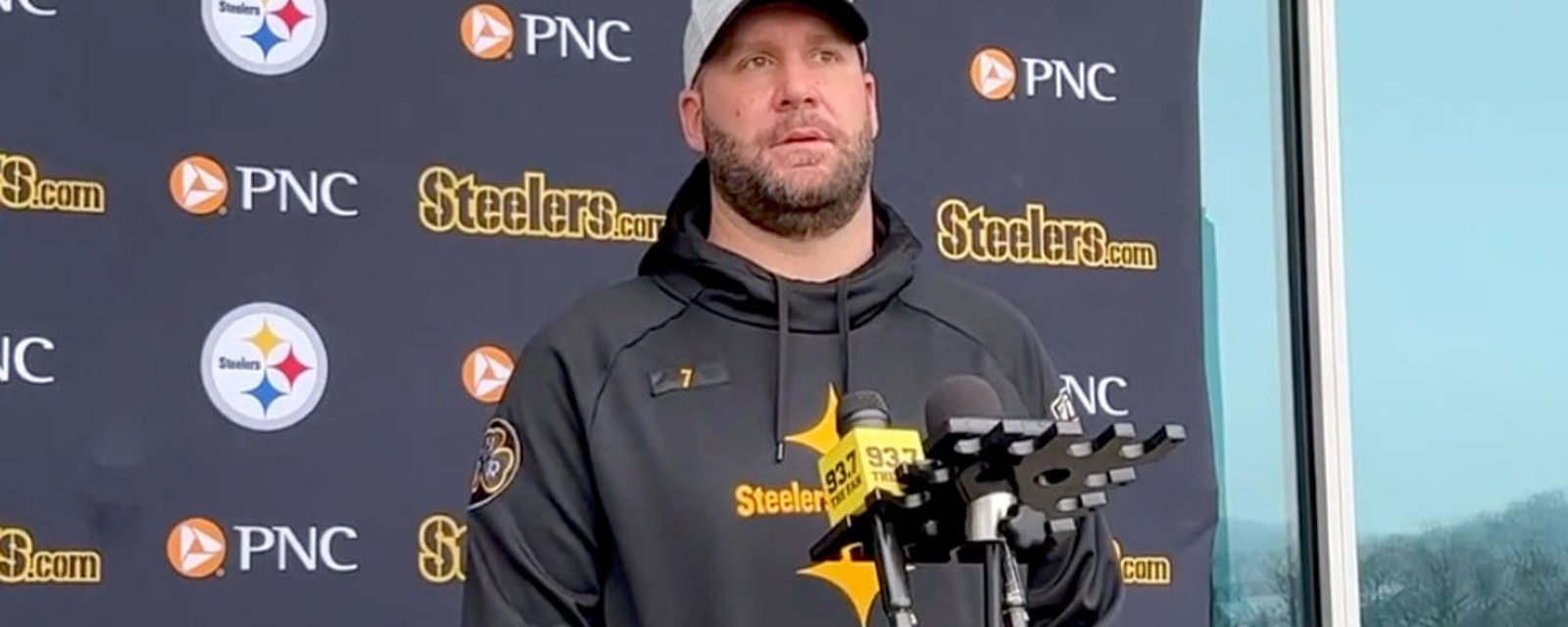 Steelers QB Ben Roethlisberger drops major hint regarding his future!