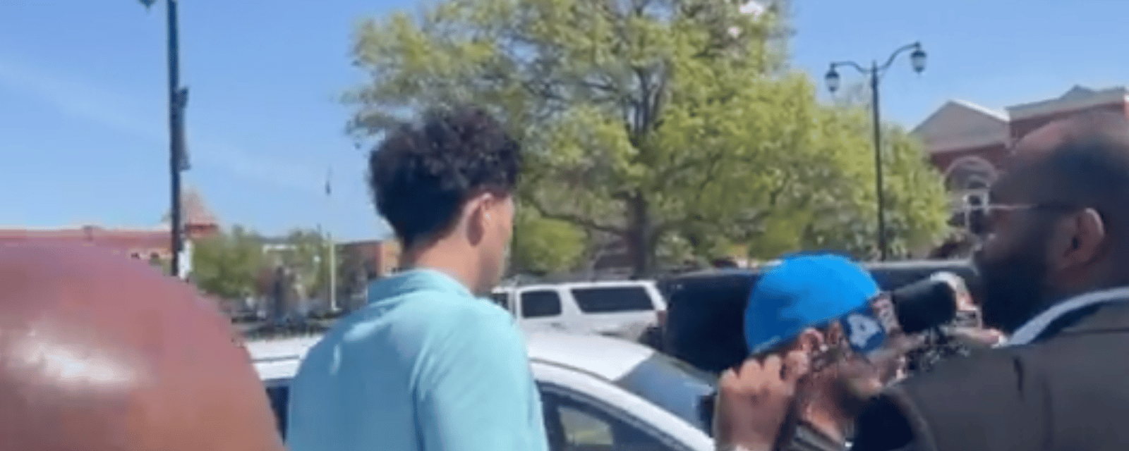 Jackson Mahomes heckled as he leaves jail 