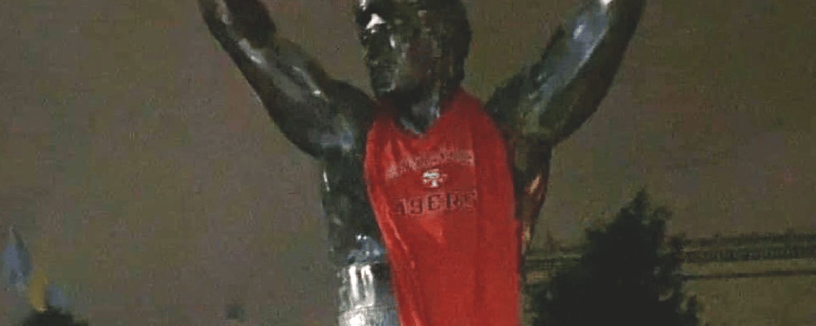 49ers fans troll Philadelphia's iconic Rocky statue