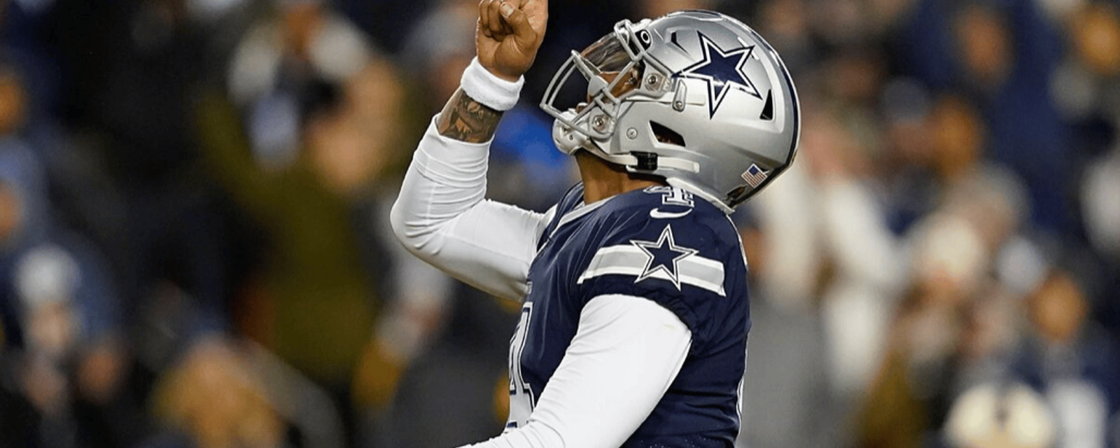 Dak Prescott talks contract extension with Cowboys 