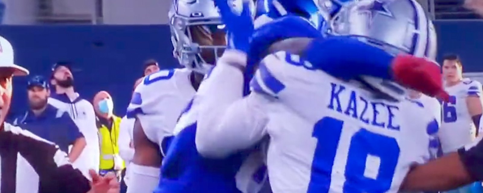 Giants WR Kadarius Toney thrown out for punching Cowboys S Damontae Kazee! 