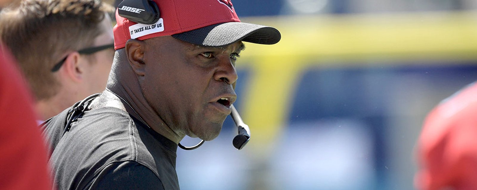 Arizona Cardinals coach facing domestic battery charges! 