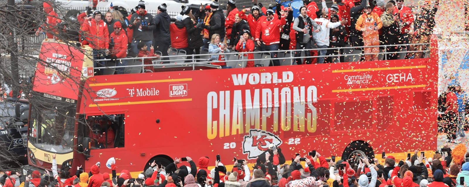 Small percentage of Chiefs fans OUTRAGED over parade drinking 