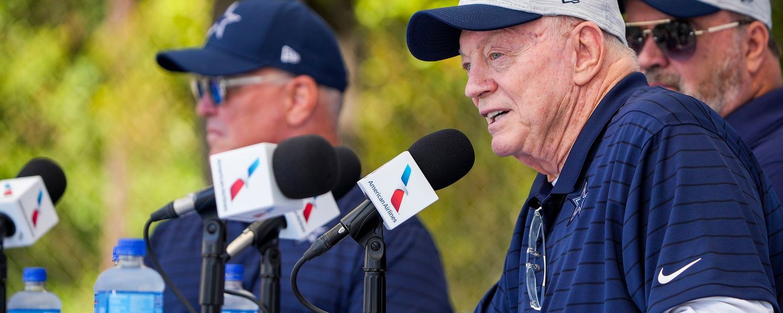 Jerry Jones fires back at fans who want him to sell Cowboys 