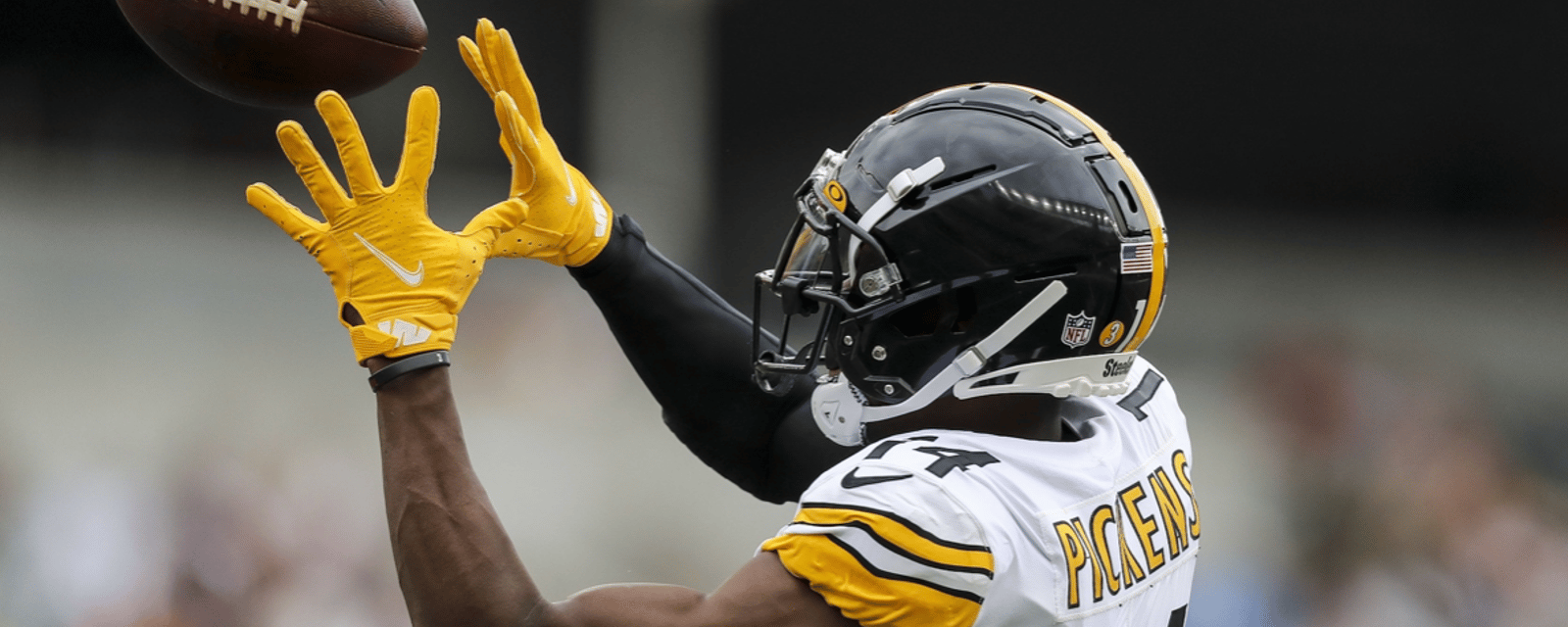 Steelers WR coach describes George Pickens' rookie year a failure 
