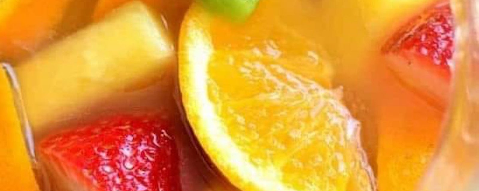 Rafraichissante sangria tropicale 