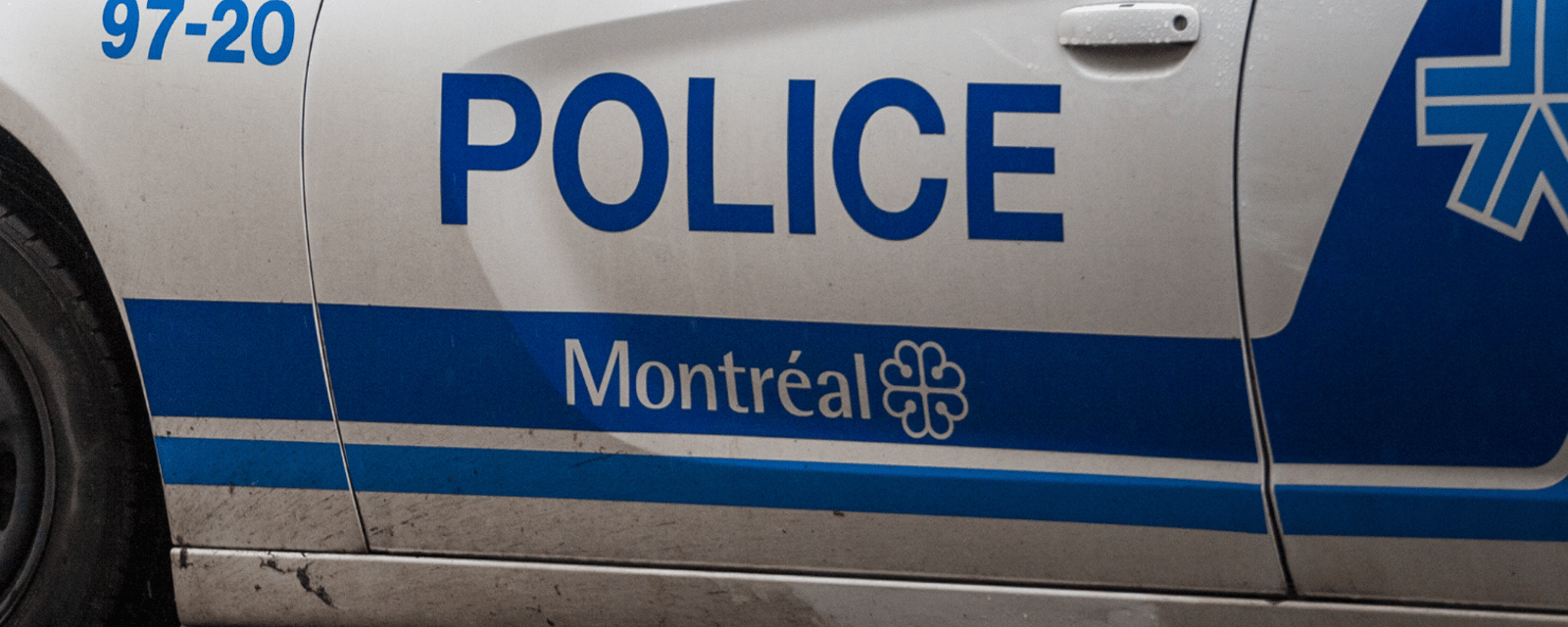 Le concierge d'une école secondaire de Montréal se fait piéger par un «chasseur de pédophiles».