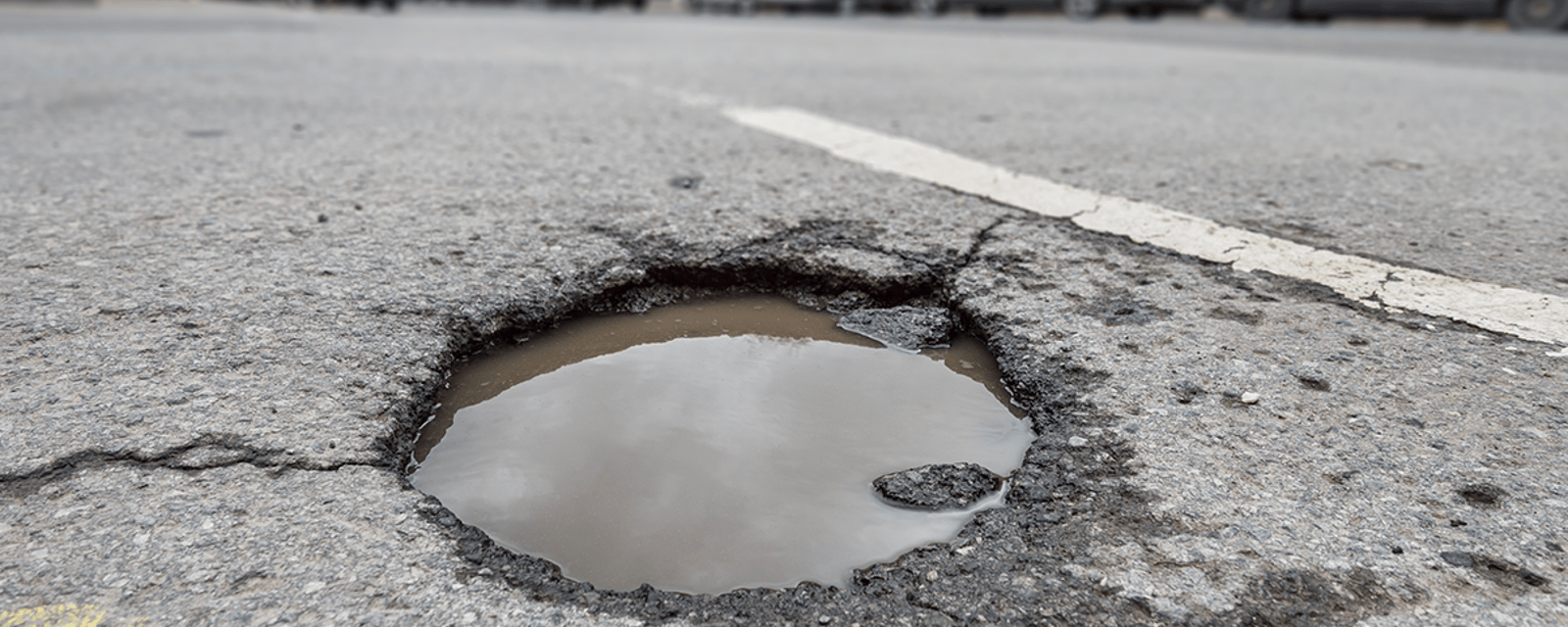 Les Québécois sont invités à voter pour les pires routes de la province dès maintenant 