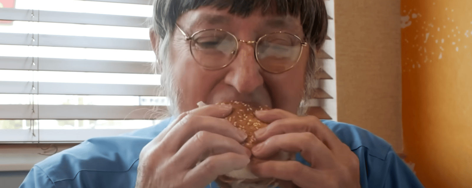 Un homme qui a mangé plus de 34 000 Big Mac bat un record Guinness.