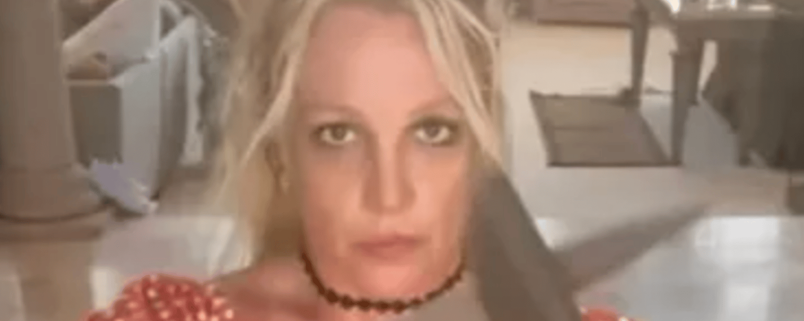 Les policiers rendent visite à Britney Spears suite à une troublante vidéo qu'elle a publiée