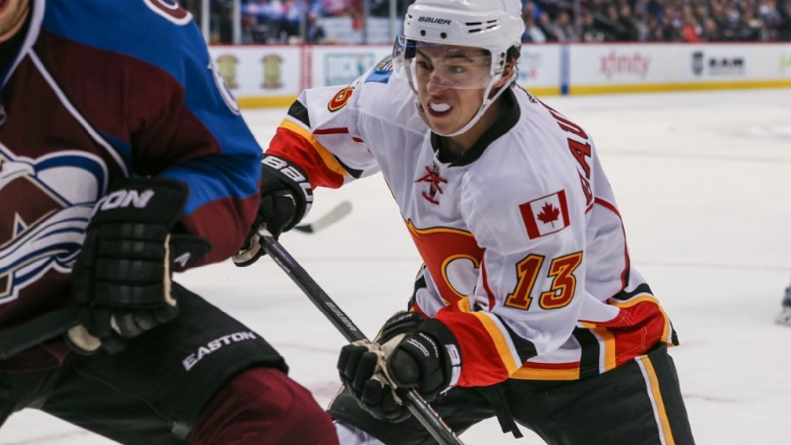 MÉGA CONTRAT pour Johnny Gaudreau!