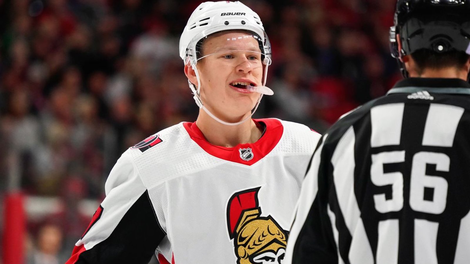 Brady Tkachuk a tenté de voler la rondelle de la 1ere victoire de Cayden Primeau