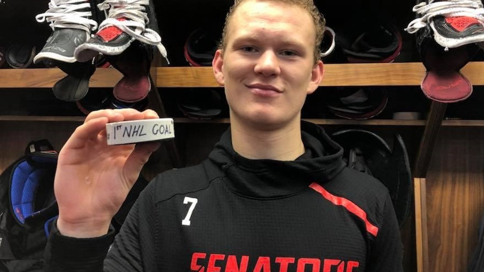 Brady Tkachuk réplique aux accusations de vol de rondelle