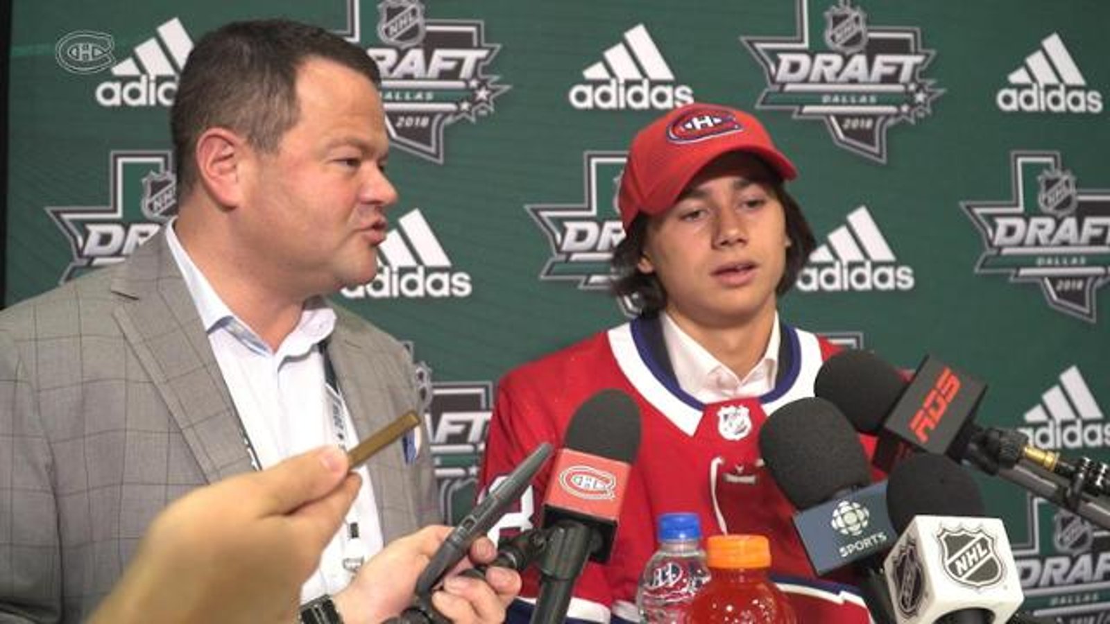 L'équipe KHL d'Alexander Romanov revient à la charge