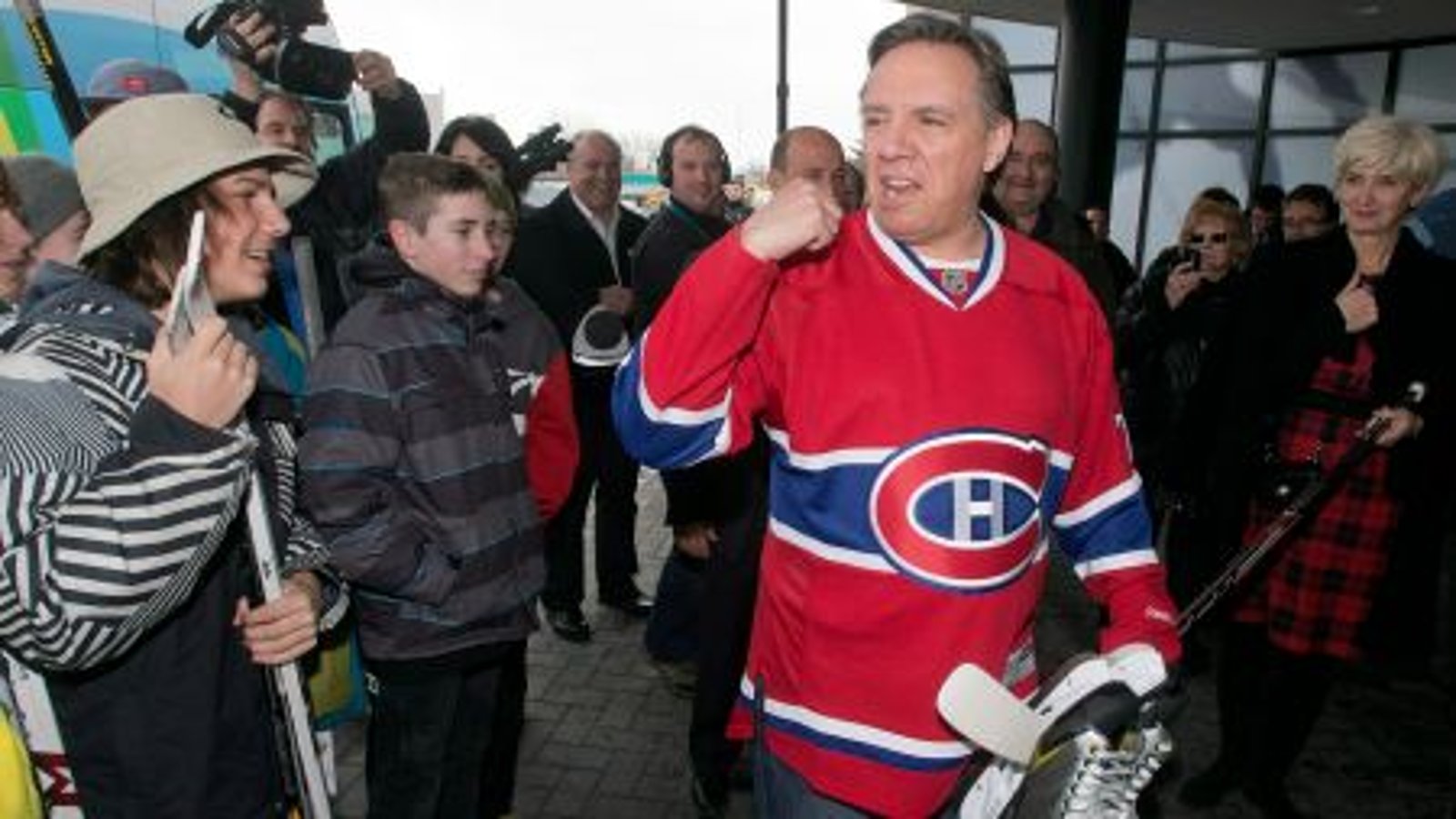 François Legault se questionne si le CH devrait échanger Price et Weber
