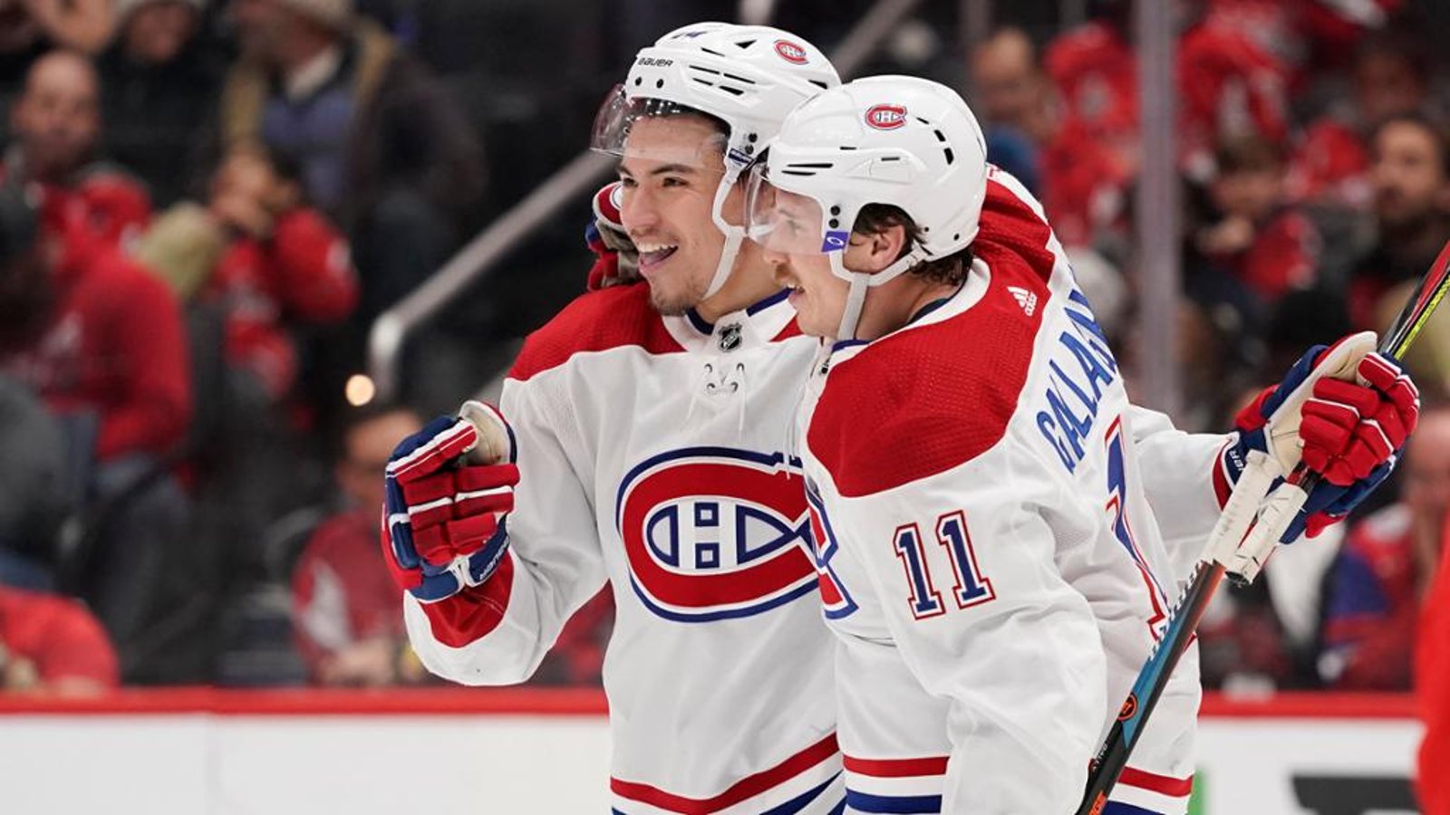 Brendan Gallagher et Nick Suzuki s'unissent pour aider le personnel de la santé