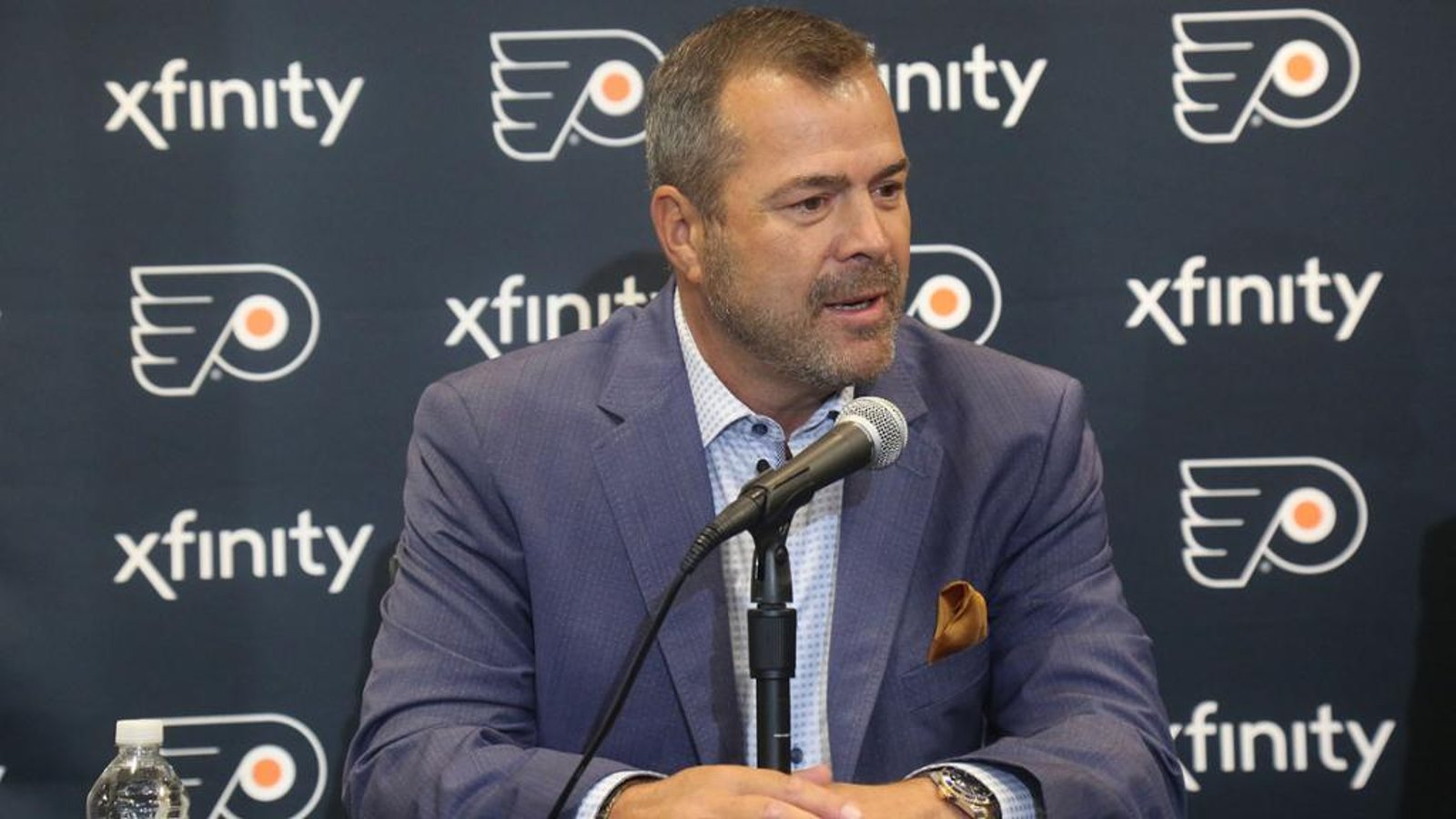 Alain Vigneault rajoute de l'huile sur le feu au sujet de Gallagher