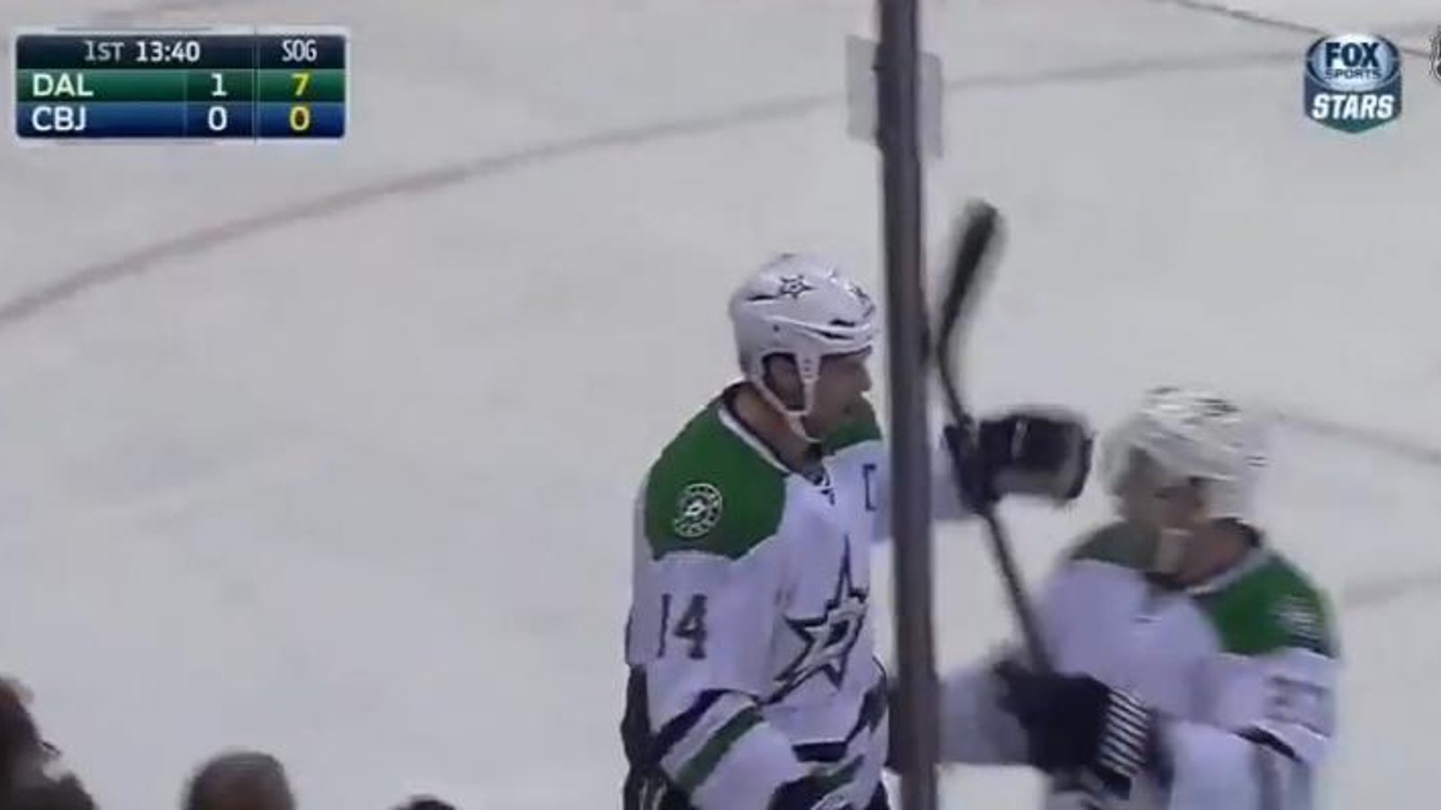 Jamie Benn démentèle la défensive des Blue Jackets!