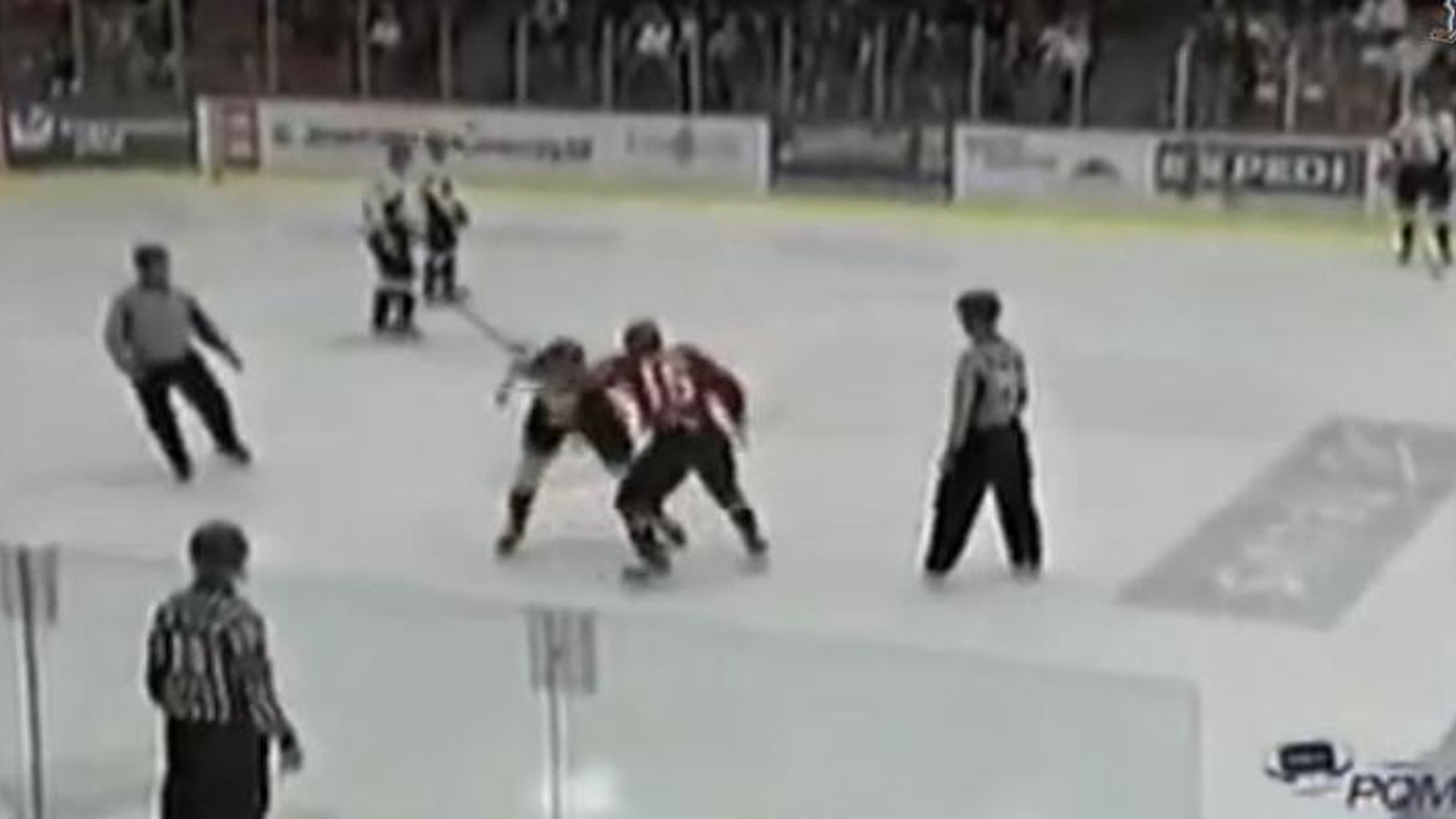 VIDÉOS: Jack Nevins vs. Bokondji Imama – Une bataille pour le poste de goon du Canadien?
