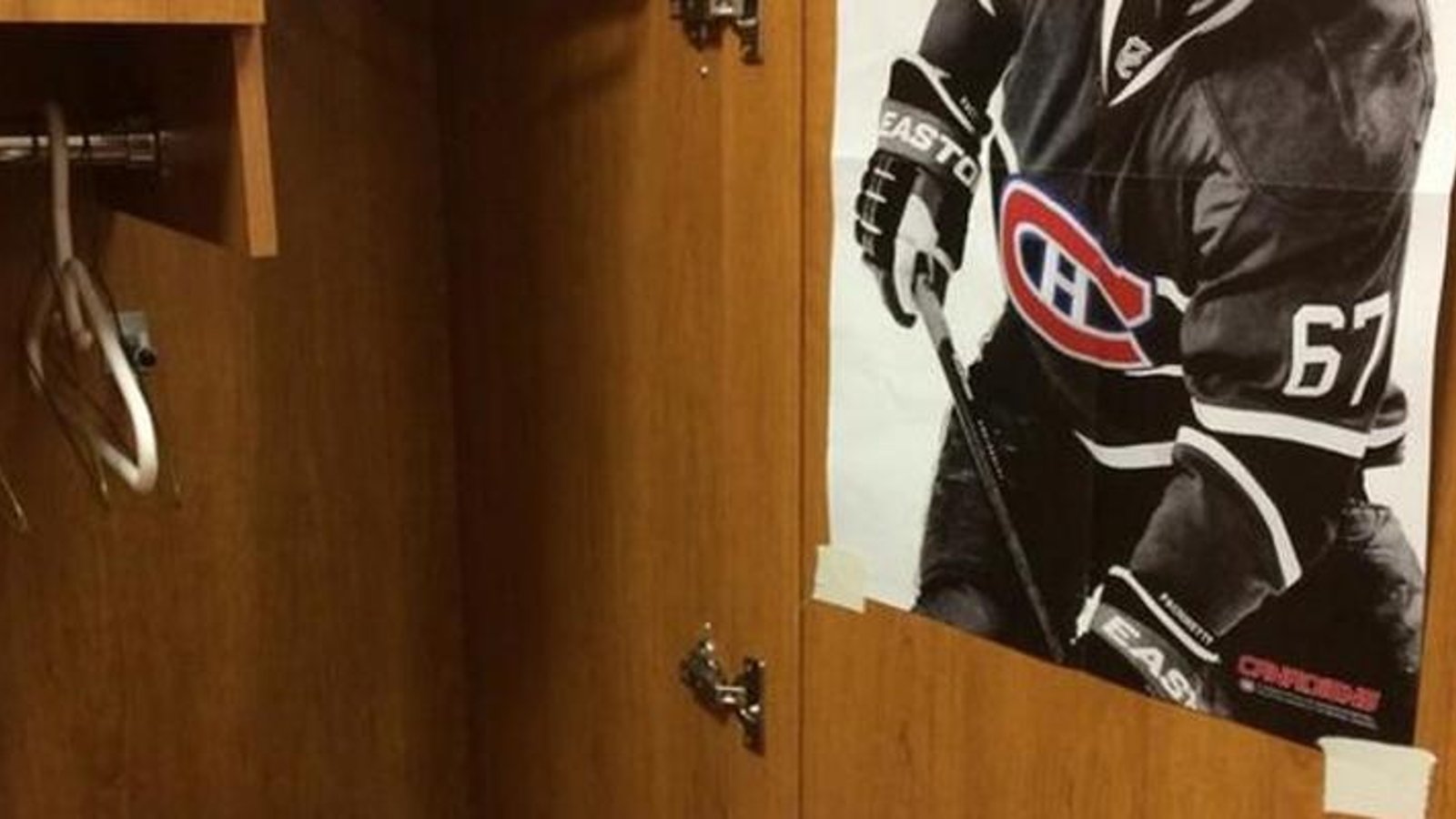 PHOTO: Mike Weaver a une drôle de relation avec Max Pacioretty!