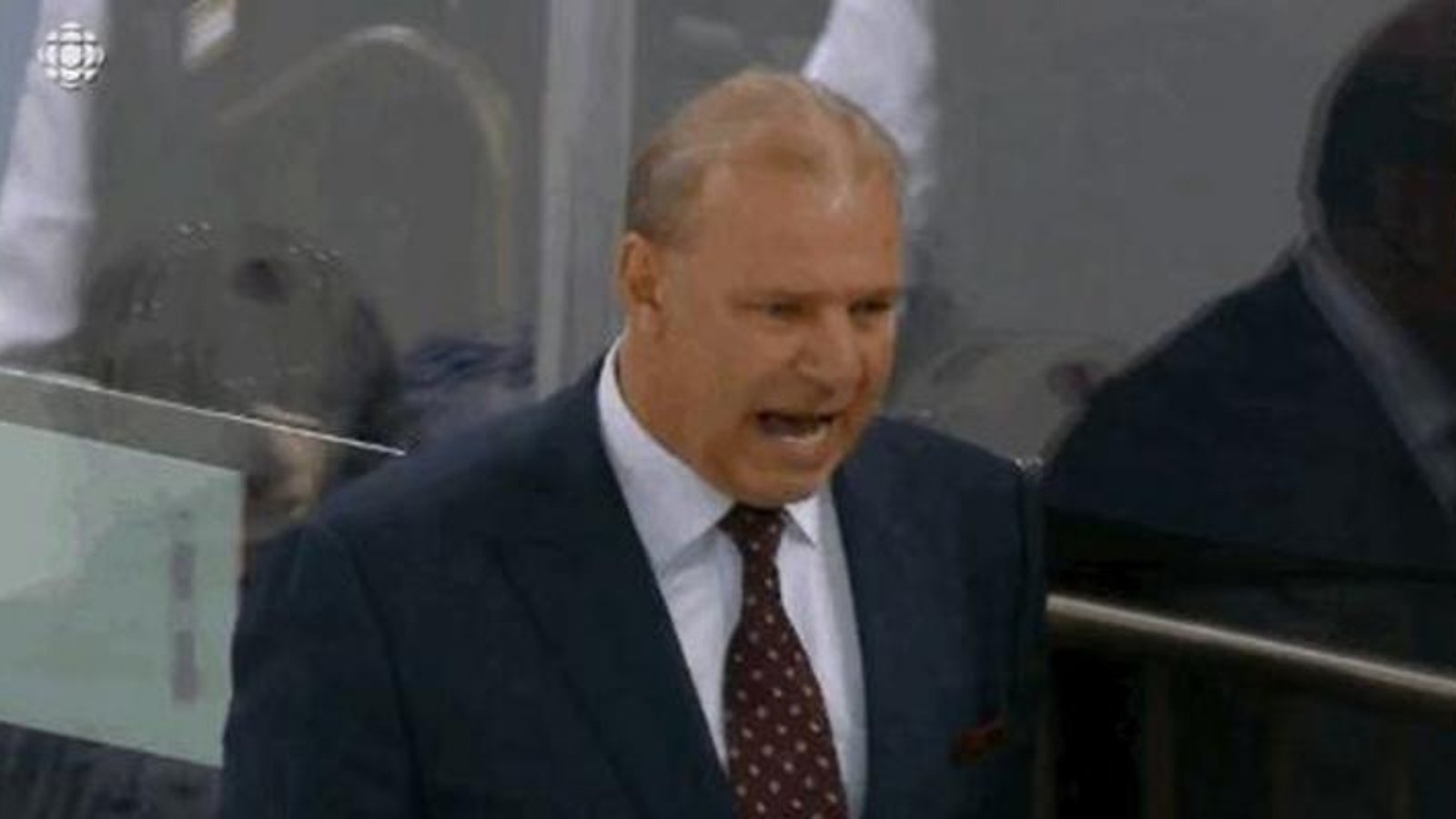 VIDÉO: Michel Therrien a eu la même réaction que nous au but de Moore!