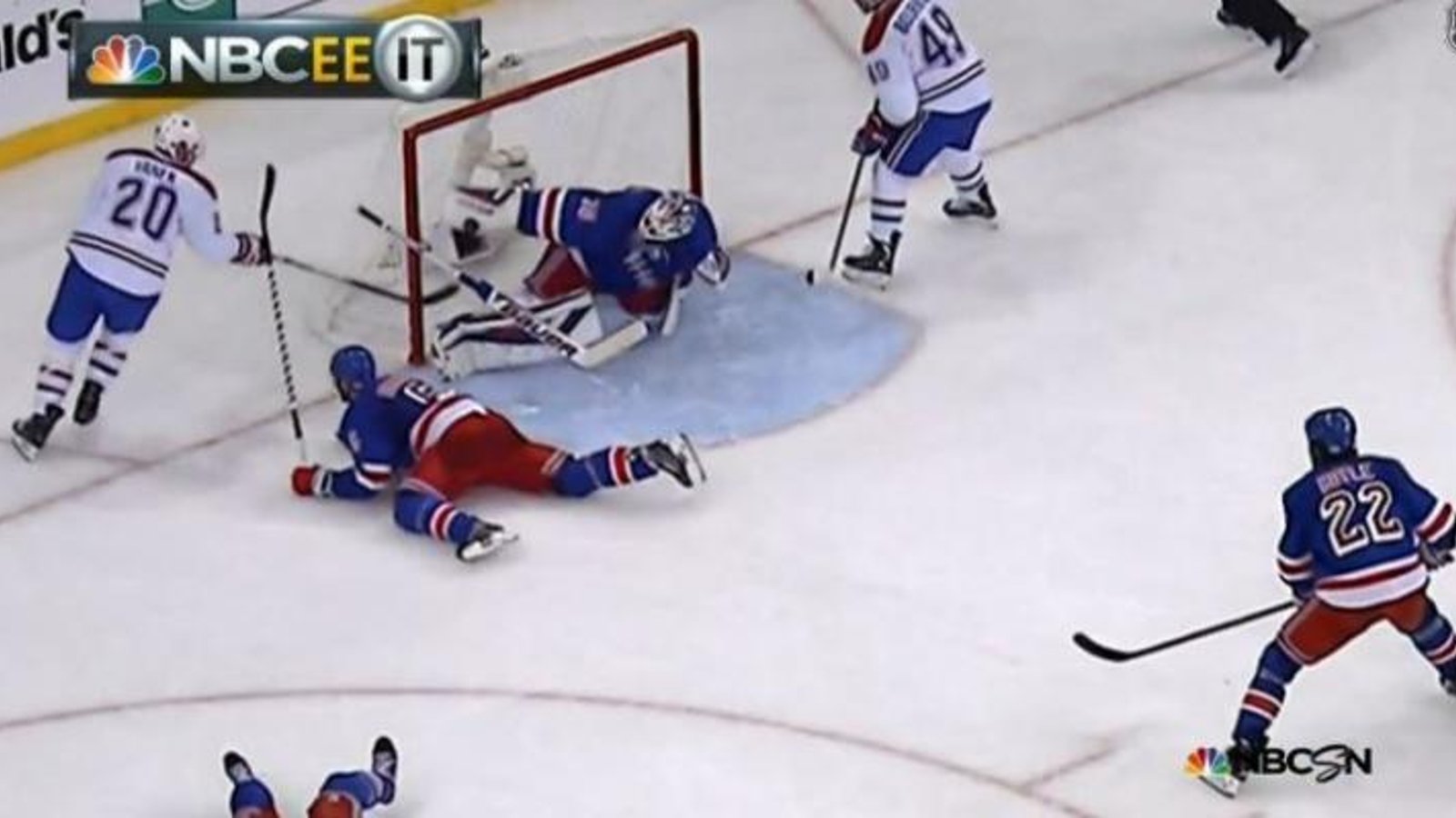VIDÉO: L'arrêt d'Henrik Lundqvist sur Vanek qui a tout changé...