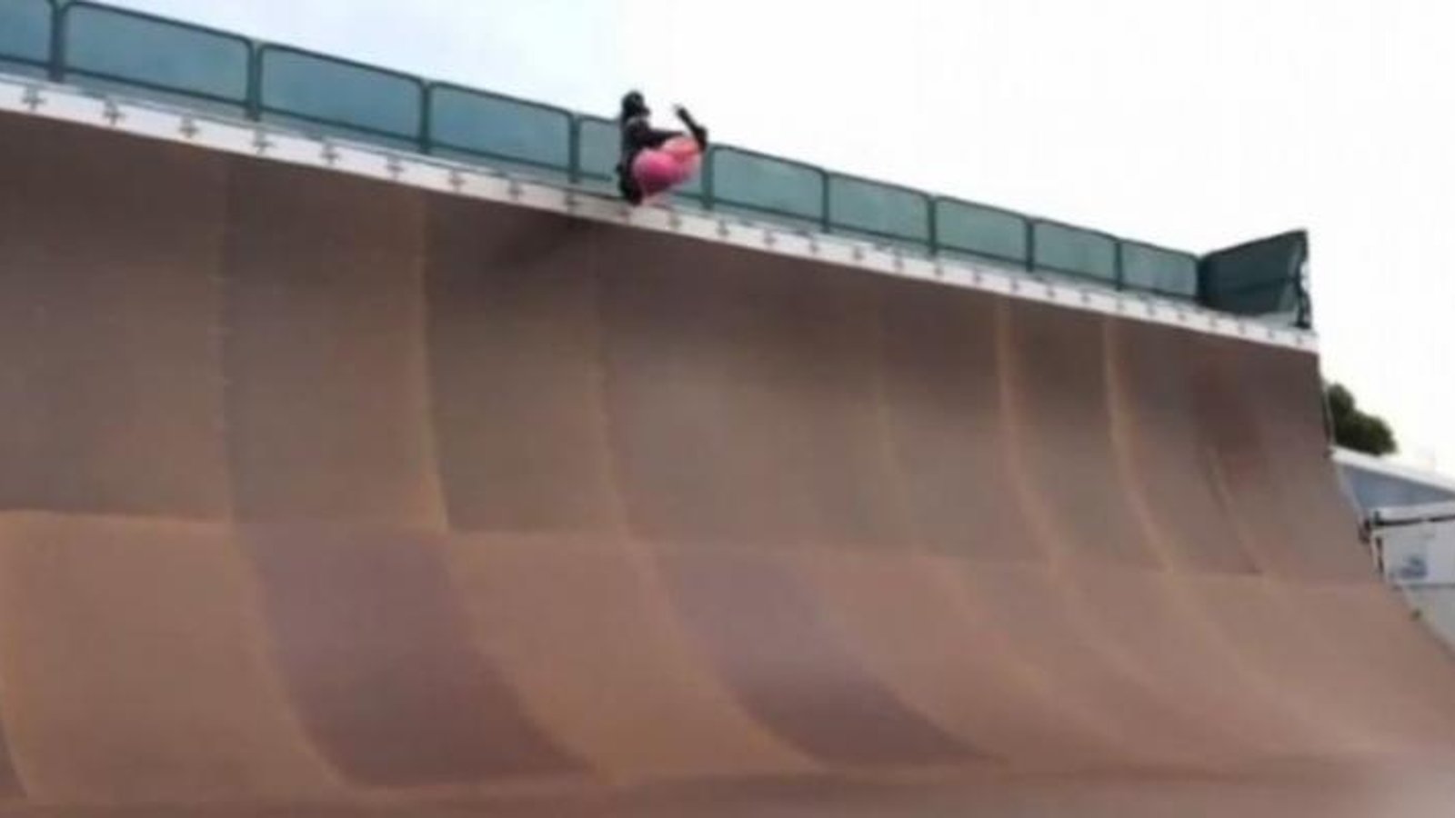 VIDÉO: Une Australienne de 9 ans réussit un 540 en skateboard!