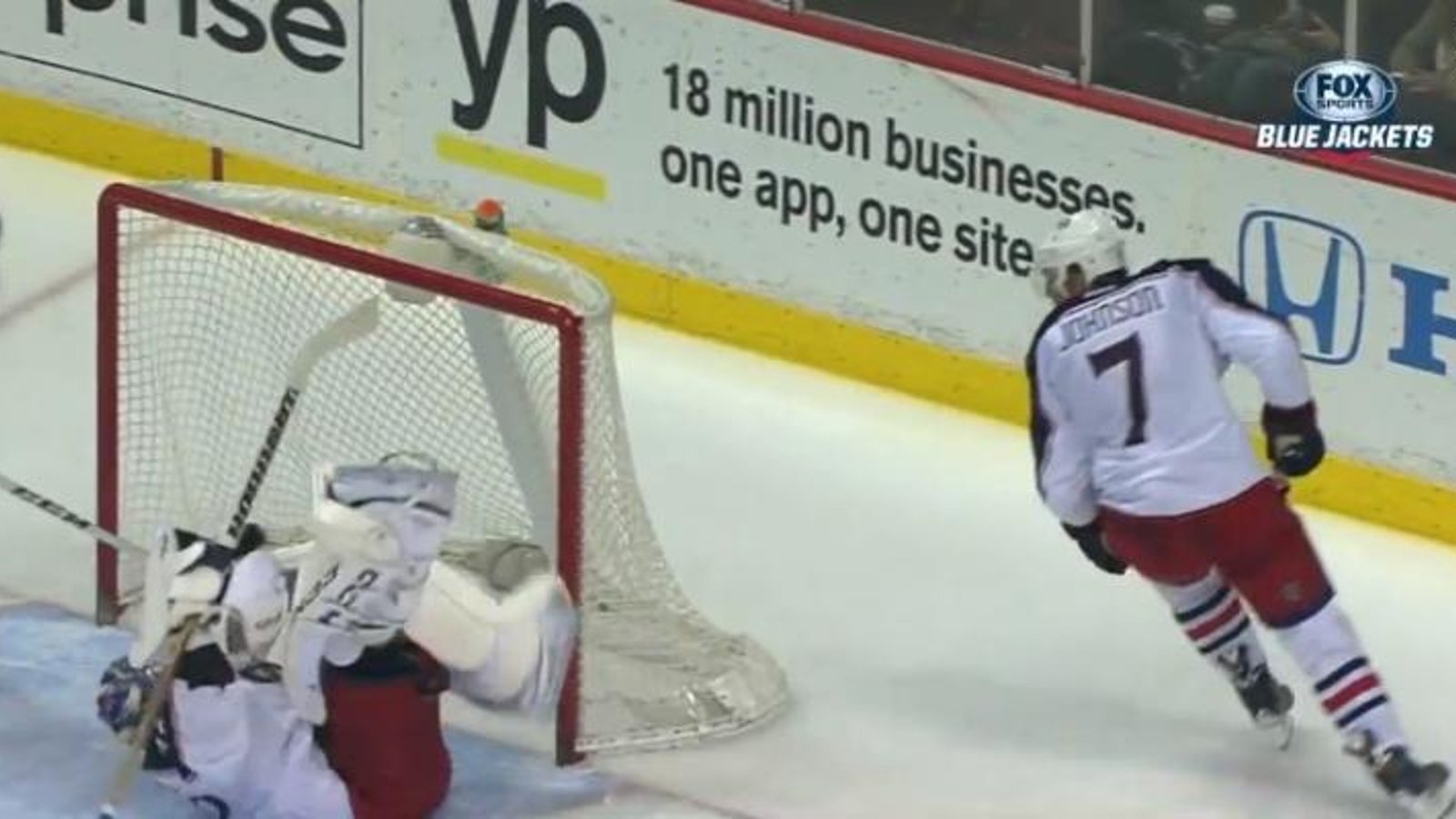 Sergei Bobrovsky vole un but certain à Winnik!