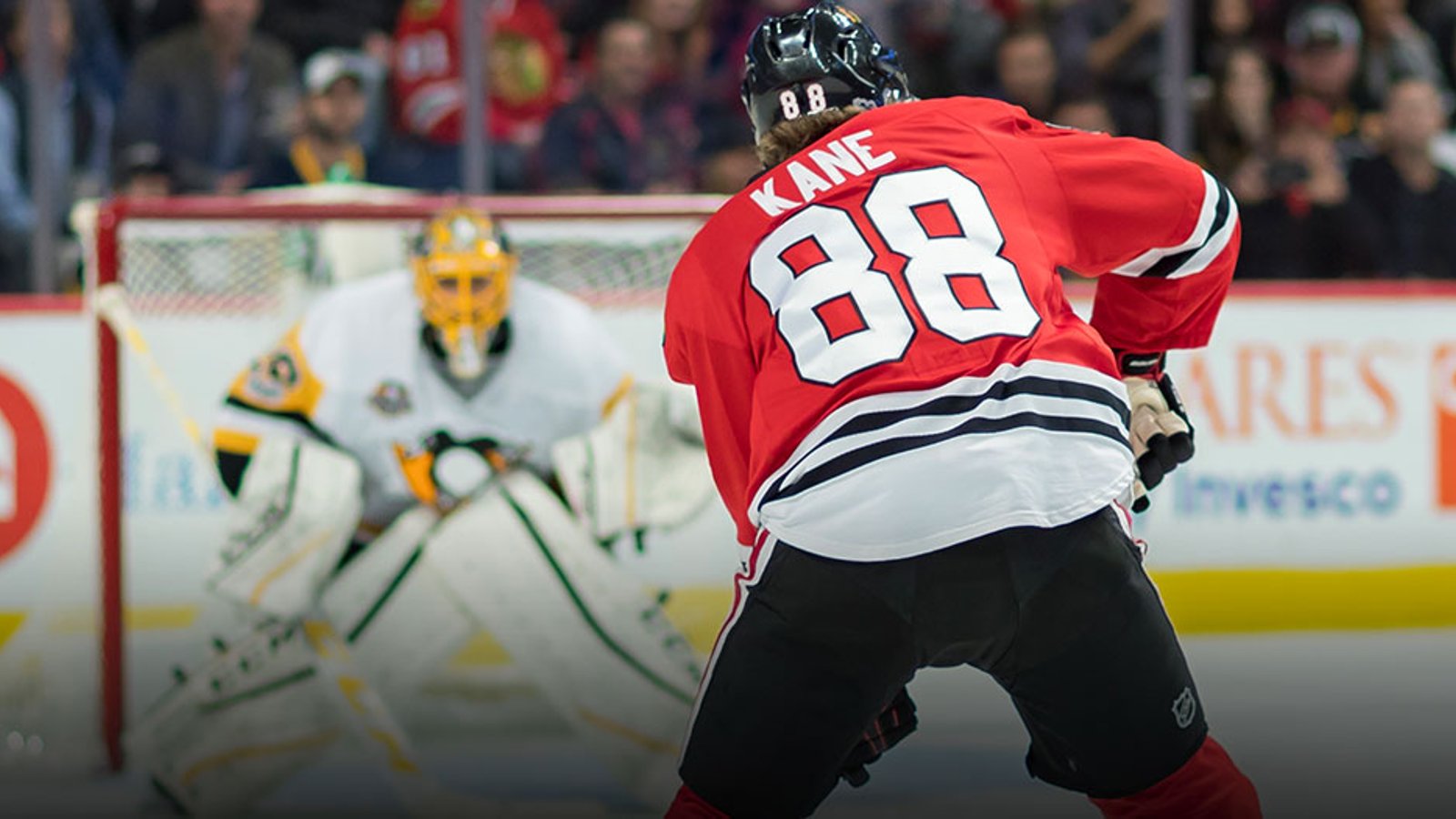 Must See: Kane delivers crazy shootout trick in Chicago charity game
