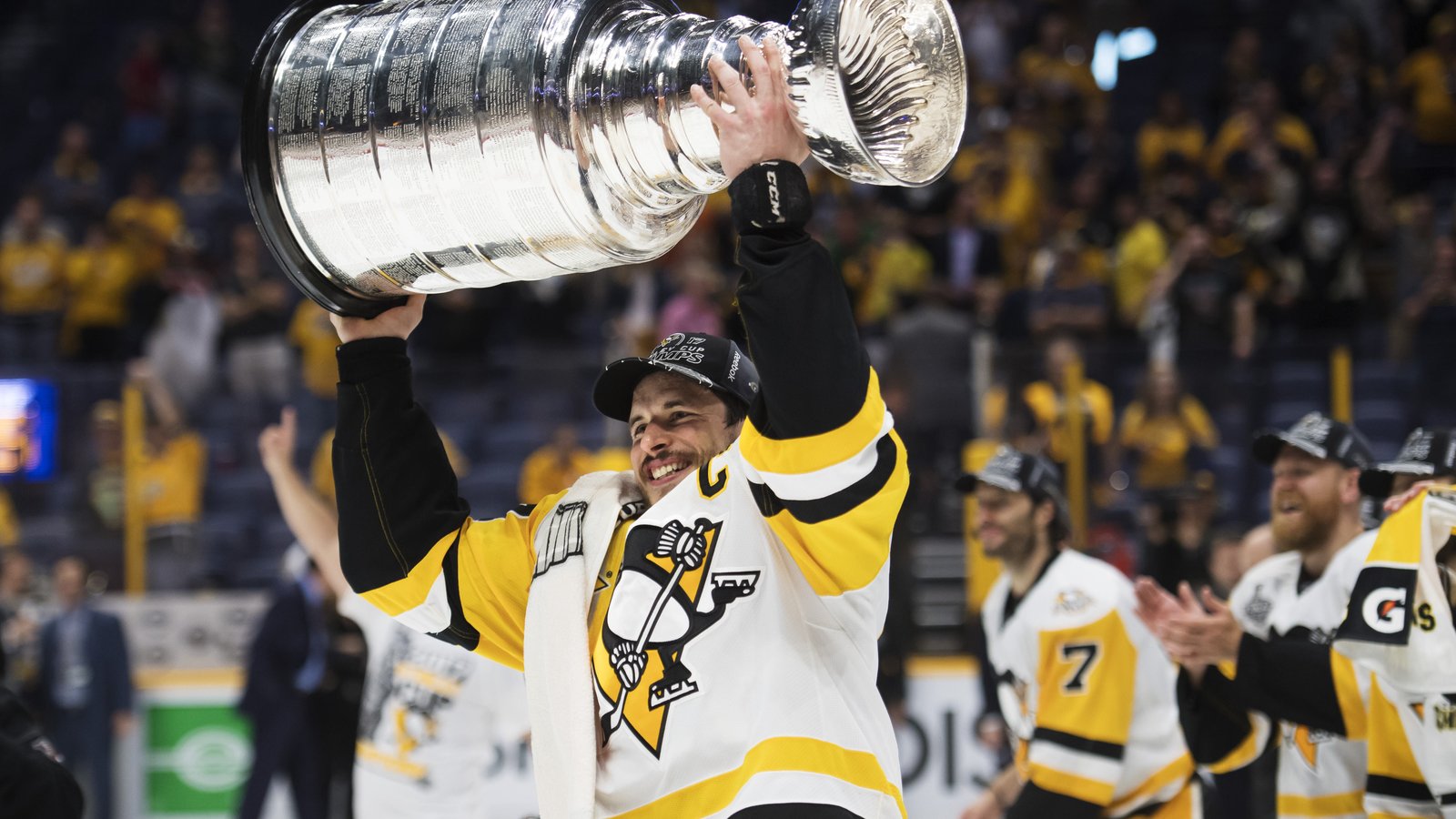 How Crosby stacks up against other NHL legends at 30