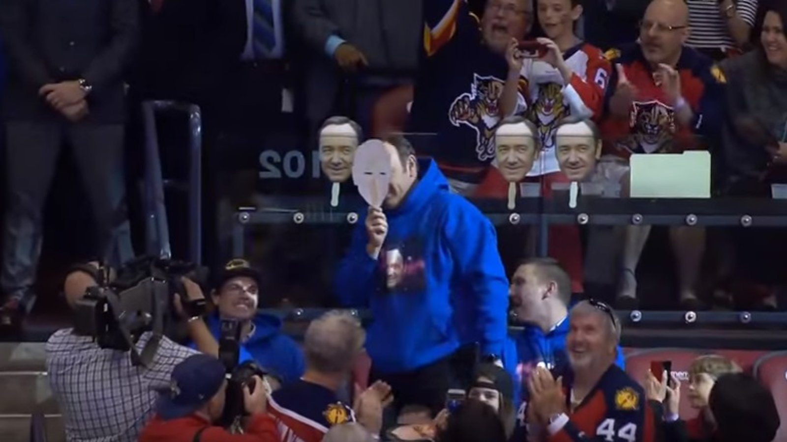 Throwback: Kevin Spacey in the flesh at Panthers game
