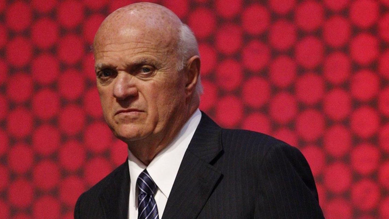 Report: Uncertain future for Leafs' GM