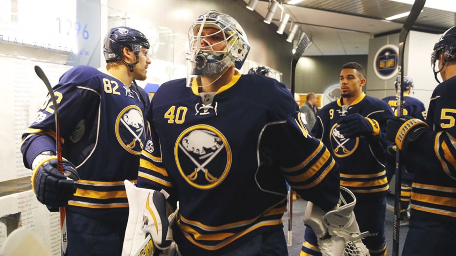 Lehner admits he didn't want to return with the Sabres!