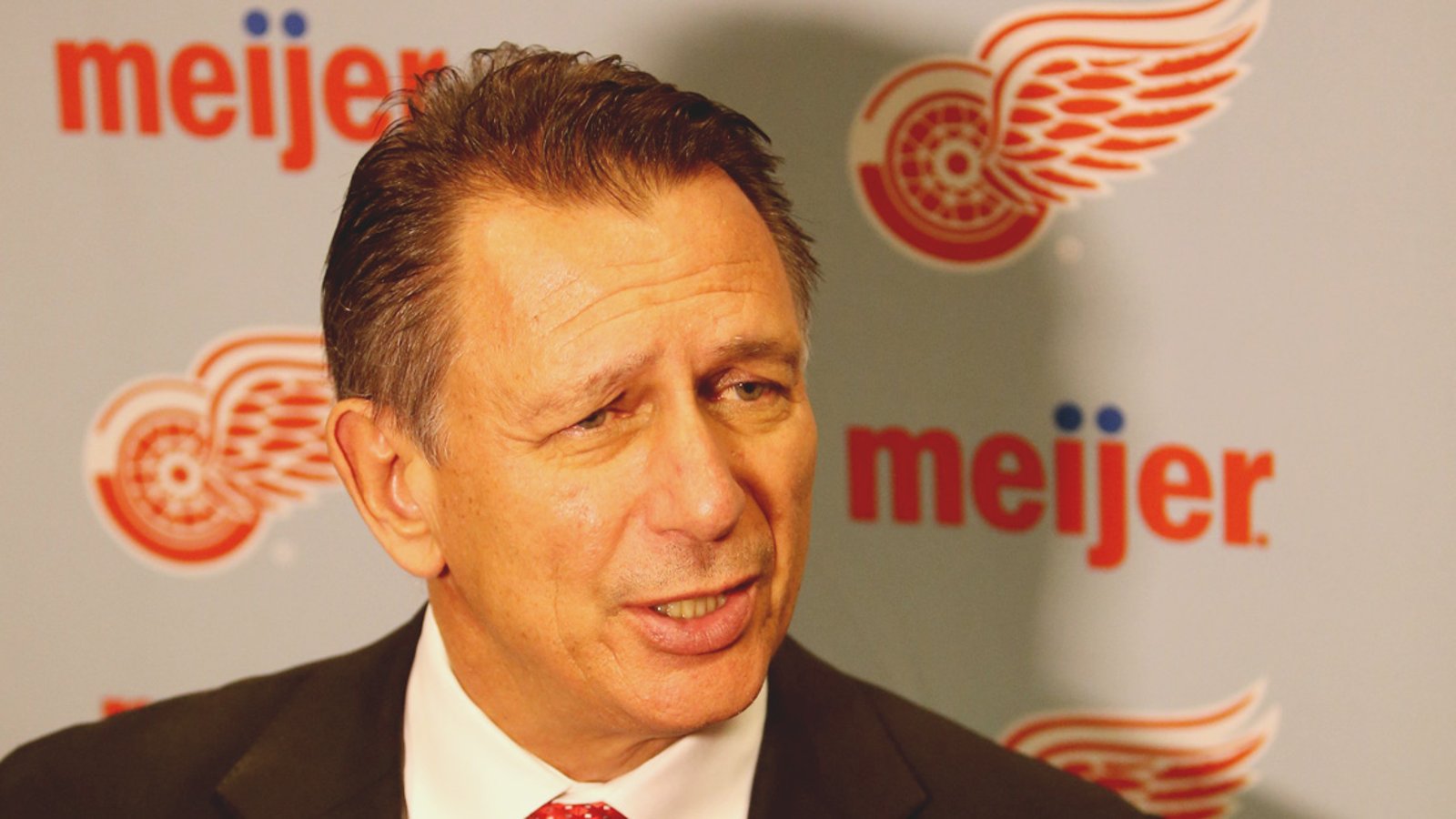 Breaking: Wings sign young goalie to entry-level deal 