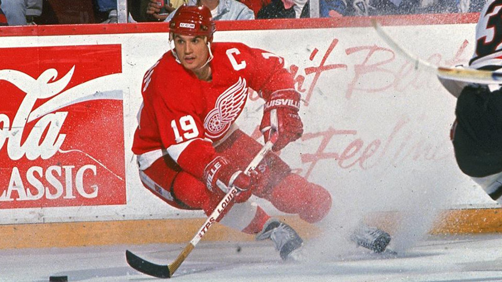 Rumor: Red Wings eyeing Yzerman?