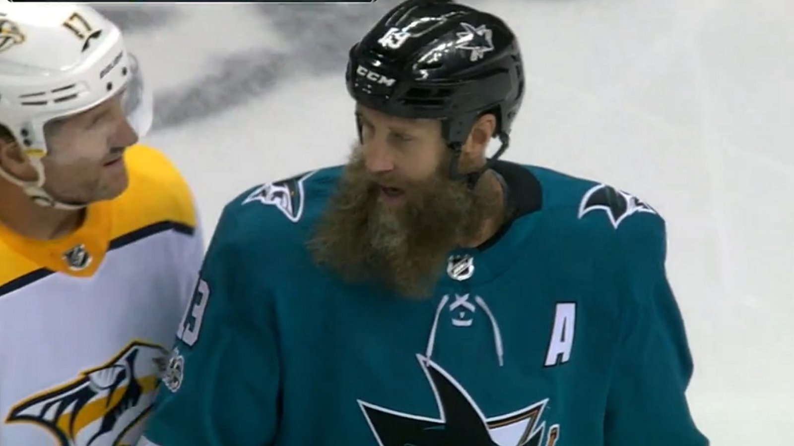 Joe Thornton hits career point number 1400.
